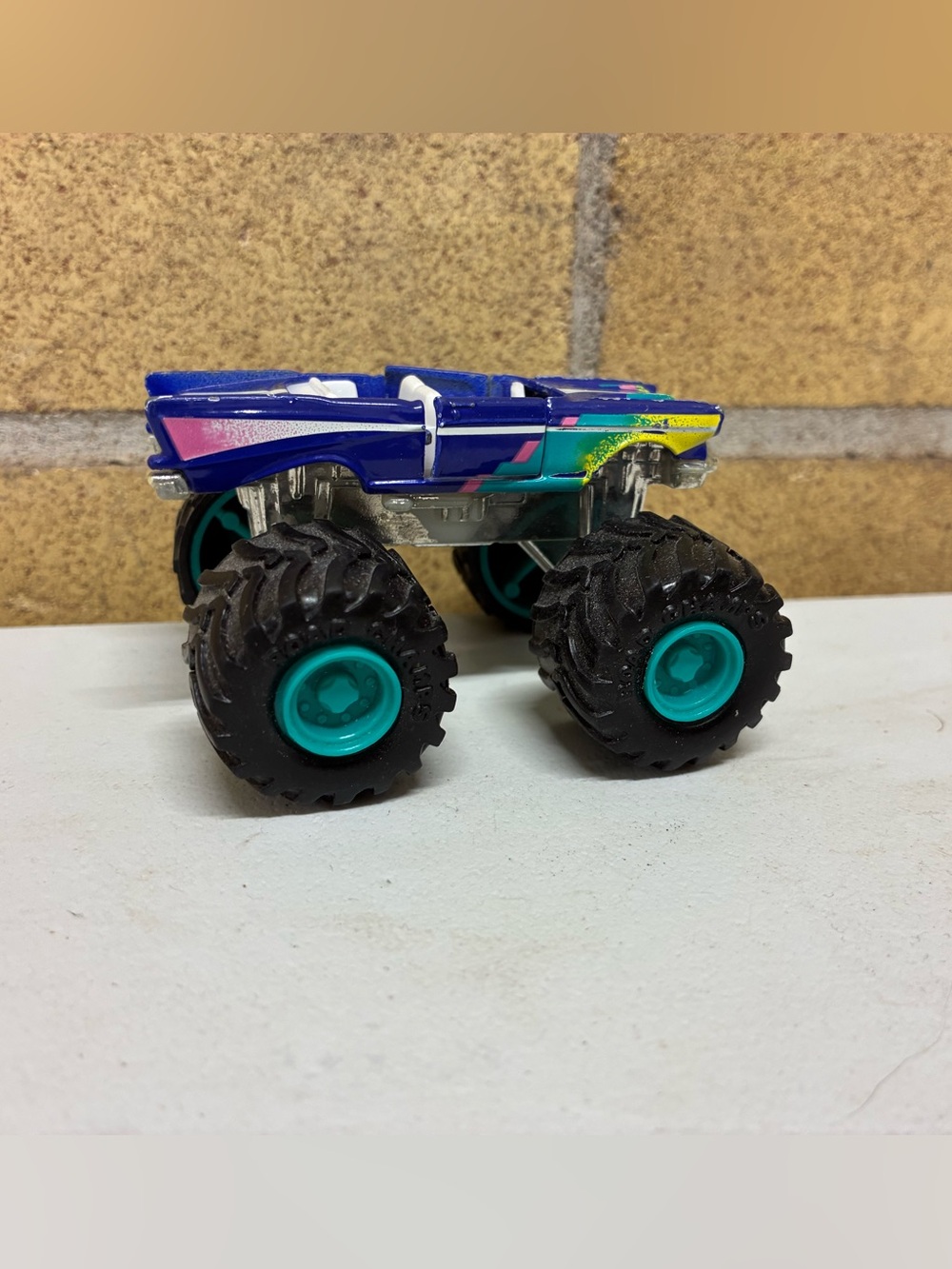 Monster Truck  Road Champs Chevrolet  Damaged